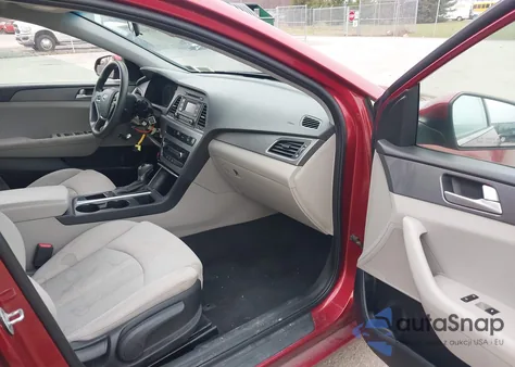 2016 Hyundai Sonata z USA, uszkodzony, nr VIN 5NPE24AF4GH417807